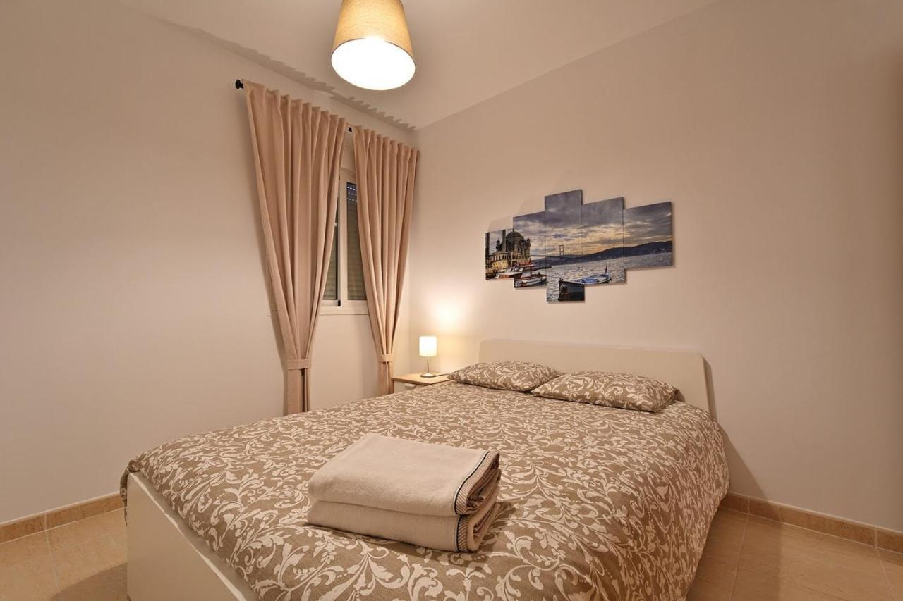 Apartment Alcantara *